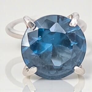 Vintage Sterling Silver 925 Blue Cubic Zirconia Cocktail Ring Statement SZ 6.75